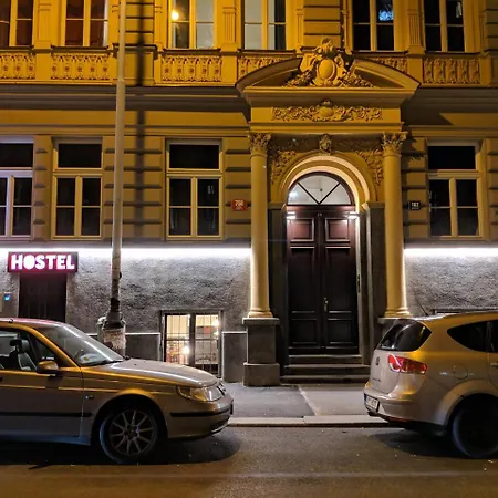 Clown And Bard Hostel-2